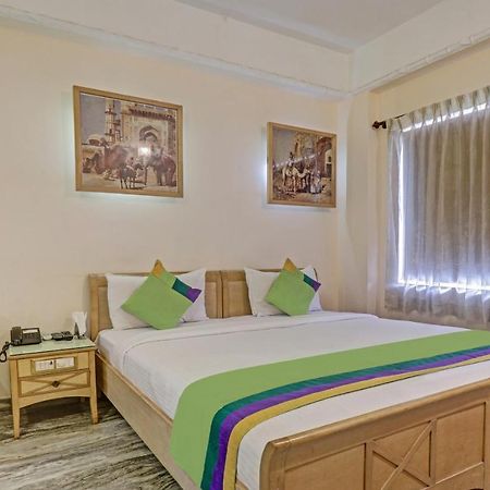 Treebo Komfort Suites, 3 Km From Mysore Palace المظهر الخارجي الصورة
